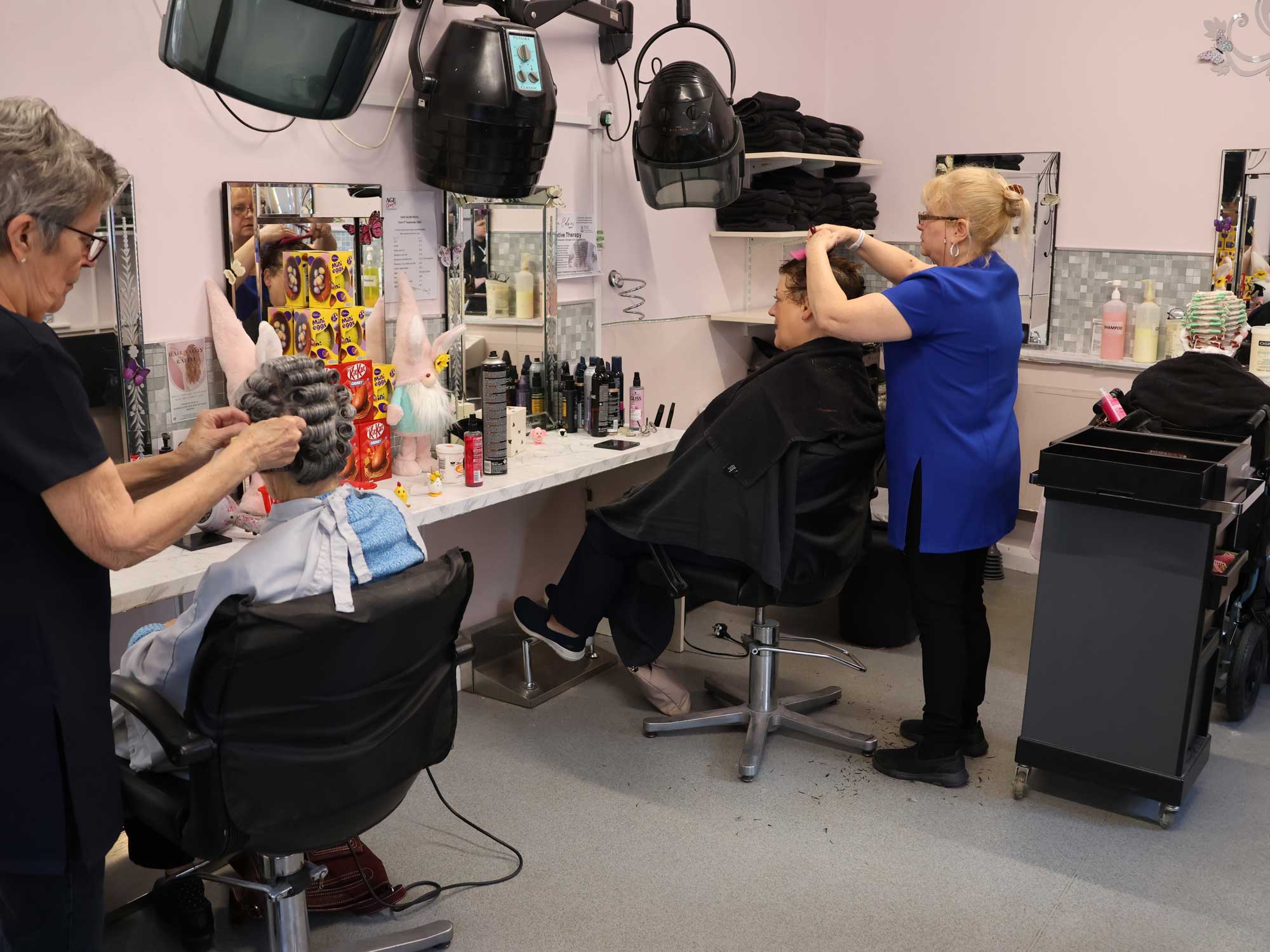 Hair Salon image